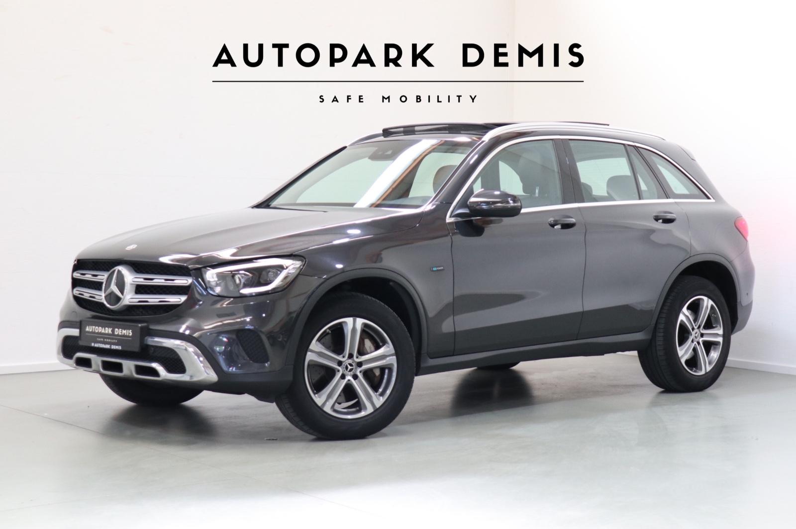 Mercedes-Benz GLC 300 de 4Matic-PANO-AHK-MULTIBEAM-DISTRONIC