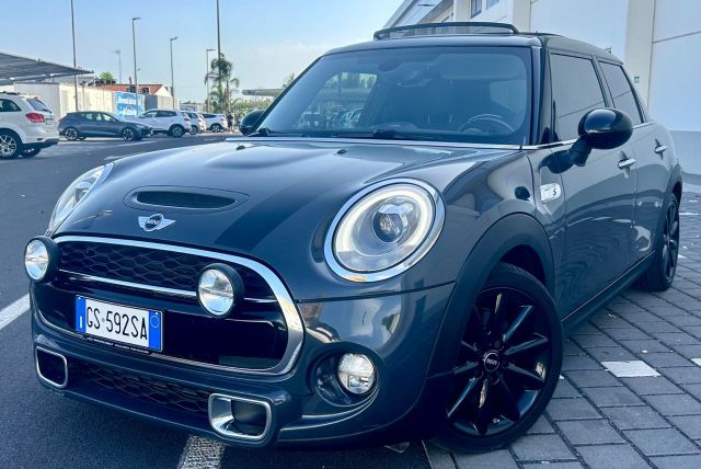 MINI Mini Mini 2.0 Cooper SD 5 porte