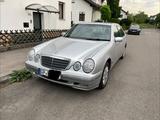 Mercedes-Benz E 280 4MATIC AVANTGARDE Avantgarde
