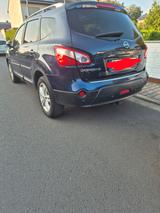 Nissan Qashqai+2 2.0 dCi DPF Acenta - Nissan Qashqai+2 mit Diesel-Antrieb: 0