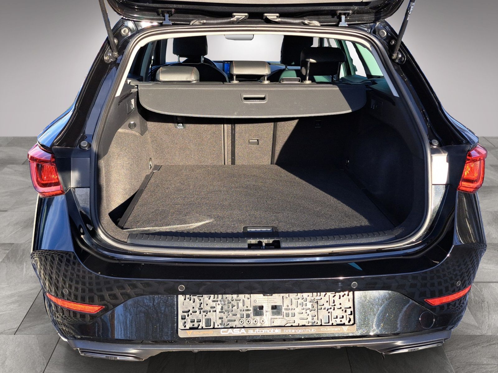 Leon Sportstourer 1.5 eTSI DSG Navi Kamera