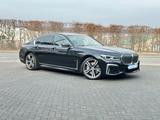 BMW 745 e M Sport Laser-HUD-Soft-ACC-TV-GARANTIE BMW - BMW 7er Reihe in Wuppertal