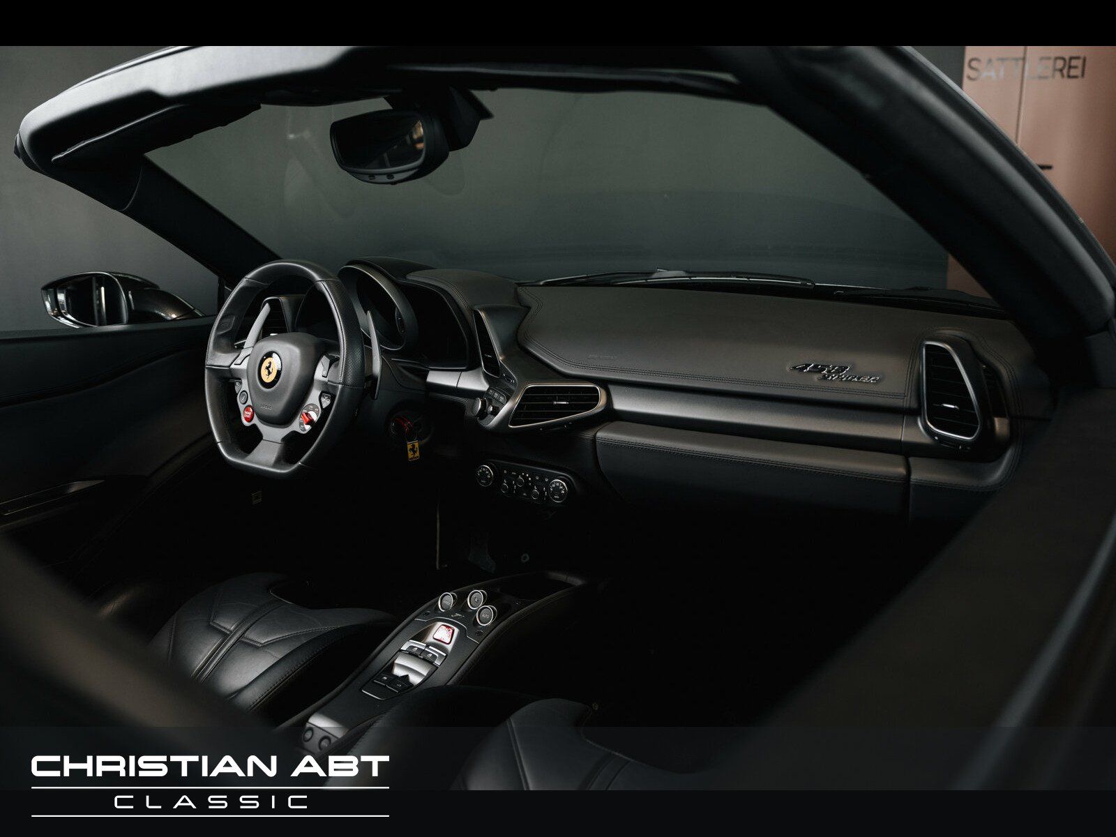 Fahrzeugabbildung Ferrari 458 Spider Lift Daytona Carbon Power15