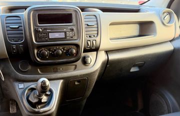 Renault Trafic - 9
