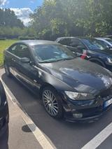 BMW 330xd Coupé - - BMW 330 aus 2007: Coupe