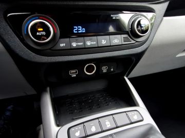 Hyundai i10 1.2 Prime (79PS) Dachlackierung