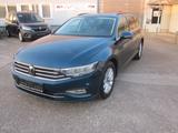 Volkswagen Passat Variant Business LED Navi AHK Alu - Volkswagen Passat Variant: Automatik