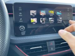 SKODA Kamiq Monte Carlo PLA CAM SHZ MATRIX Alu SHZ 5Ja