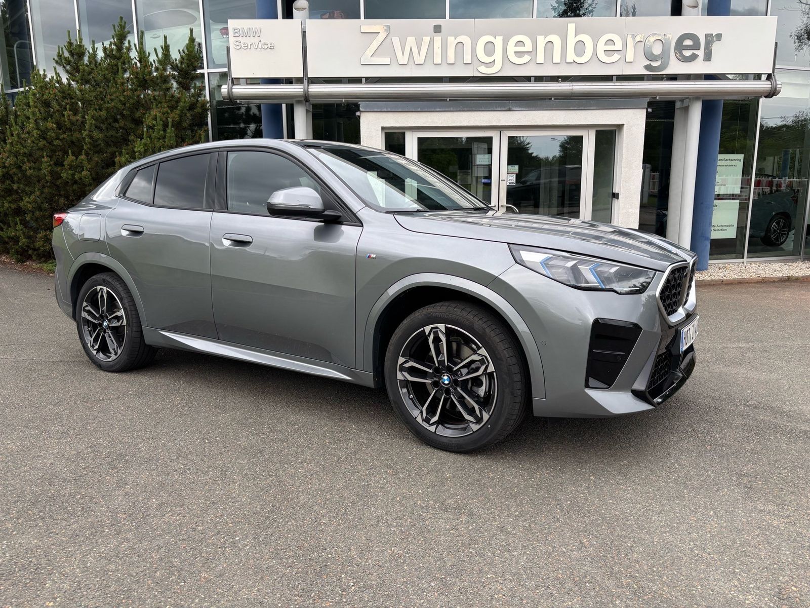 BMW X2 sDrive20i M-Sportpaket Navi Sitzhzg. DAB foto 1