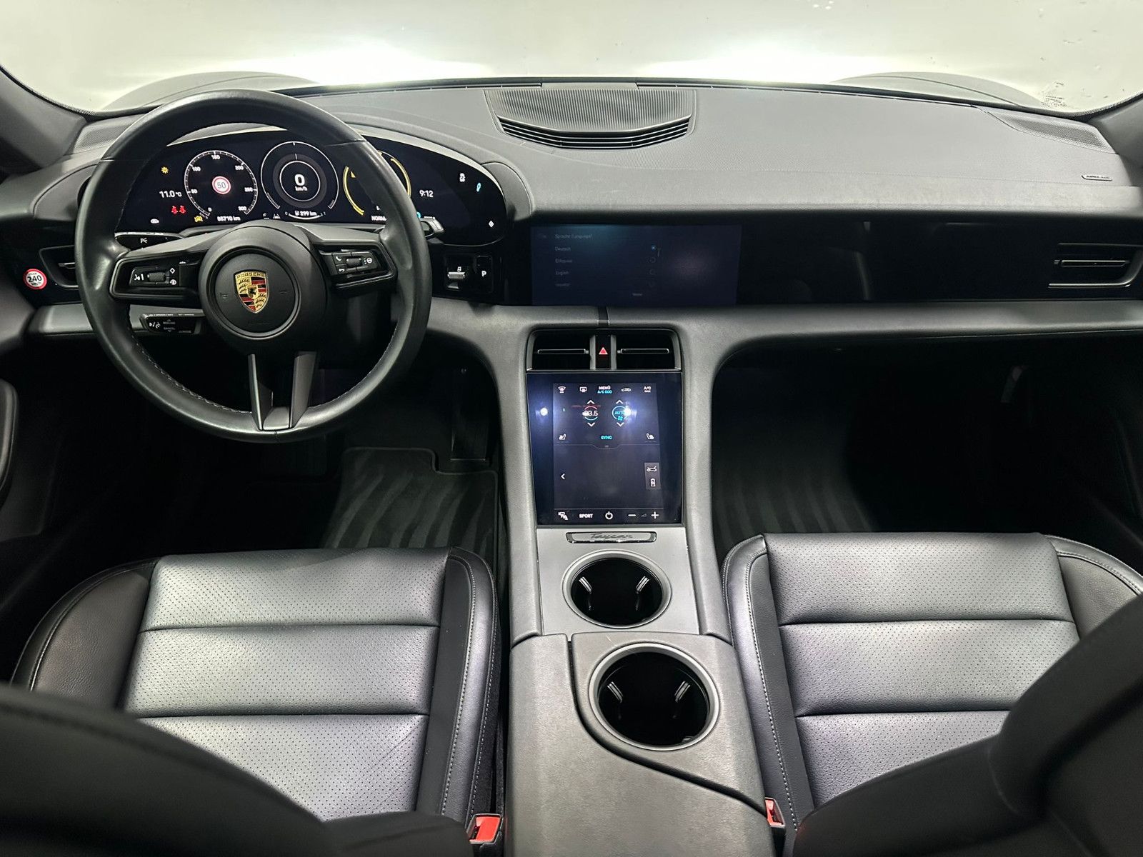 Fahrzeugabbildung Porsche Taycan  *LED*KLIMA*NAVI*SH*