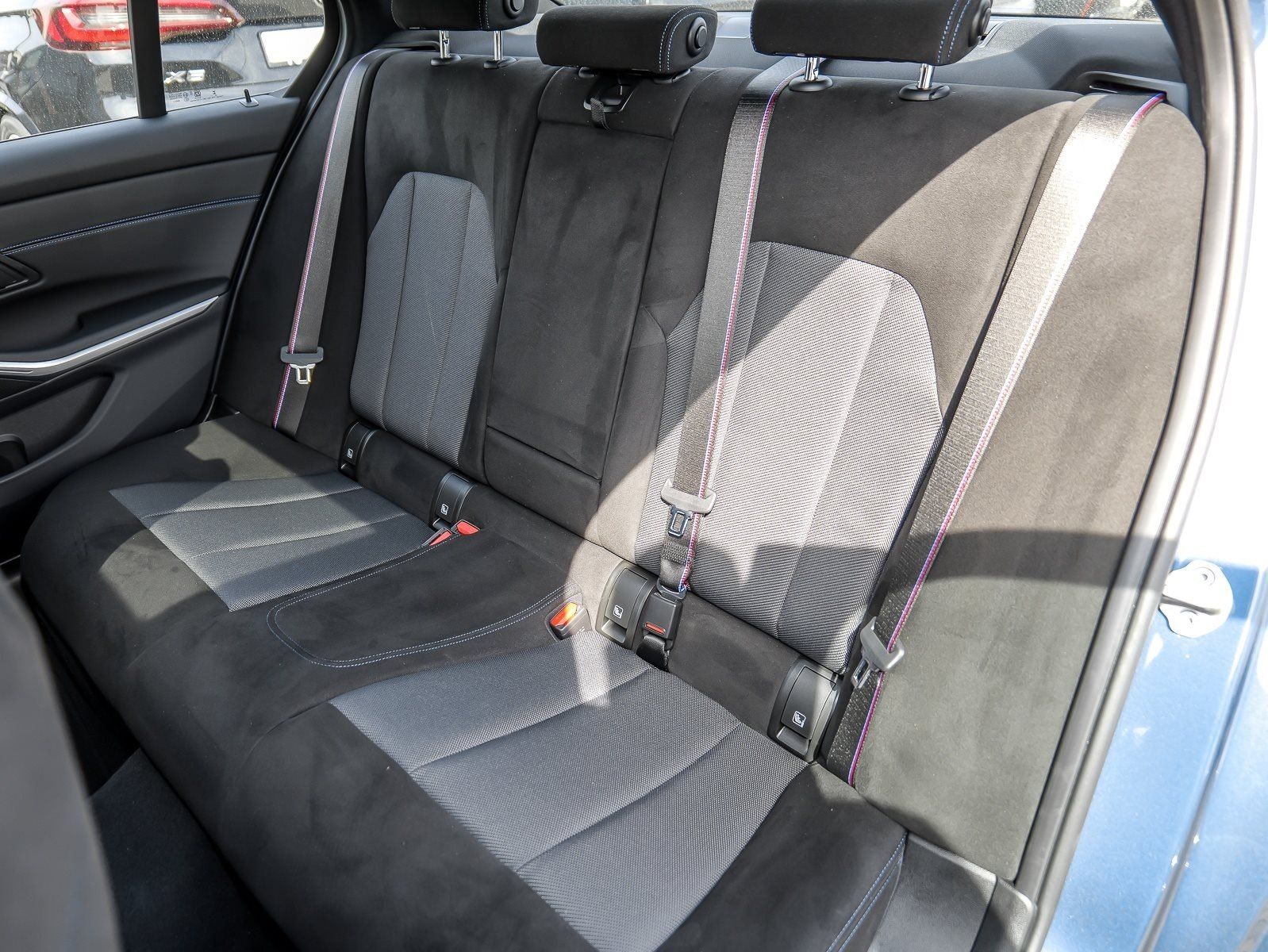 BMW 330 - Bild 19