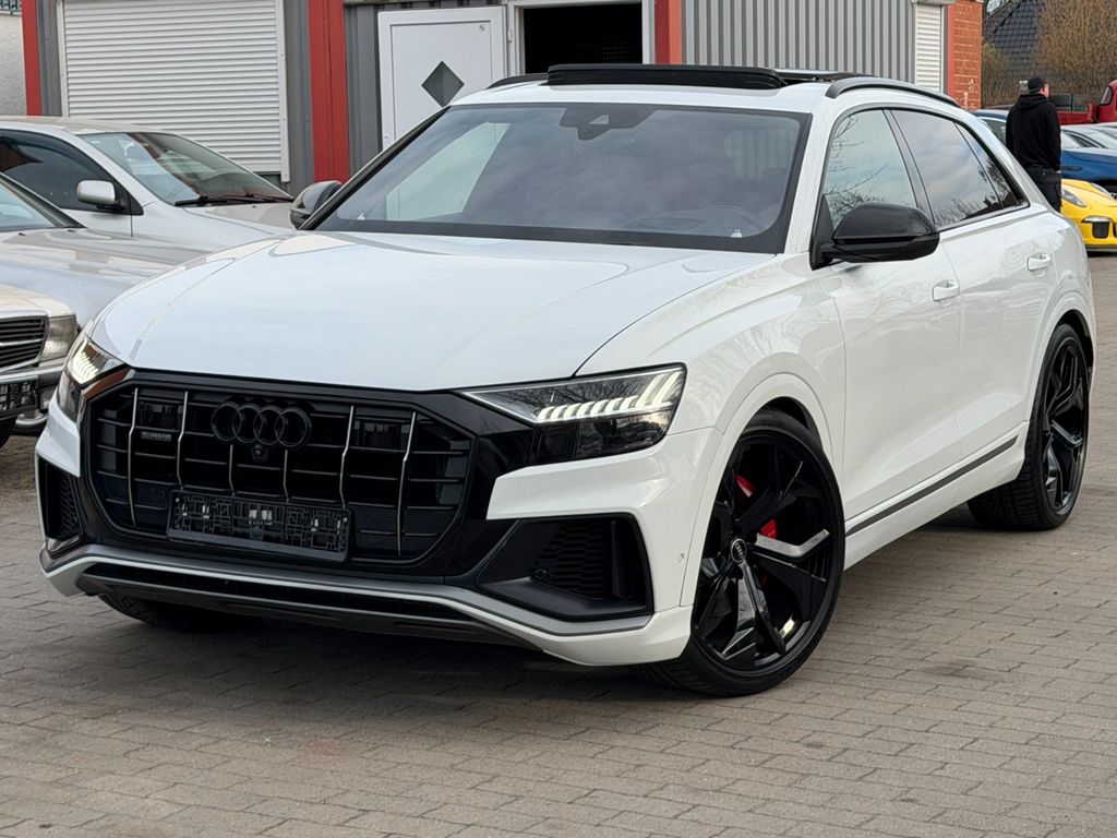 Image of Audi Q8