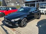 Mercedes-Benz A 220 Navi LED 18 Zoll AMG Night Kamera Digital
