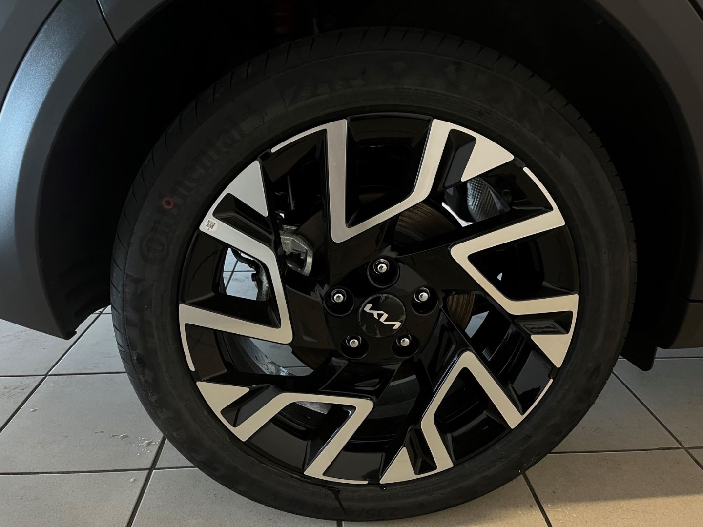 Fahrzeugabbildung Kia XCeed 1.5 T-GDI DCT Spirit JBL totWinkASS Navi