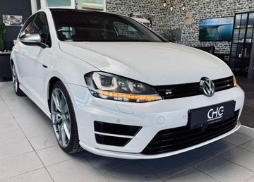 Volkswagen Golf - 10