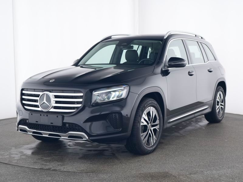 Mercedes-Benz GLB 220