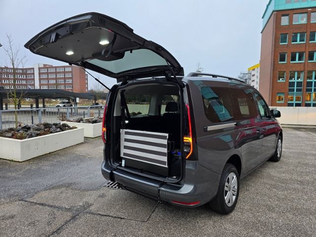 Fahrzeugabbildung Volkswagen Caddy Maxi Rollstuhltransport Heckeinstieg