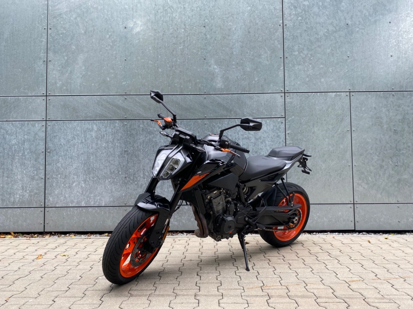 Fahrzeugabbildung KTM 790 Duke Techpack