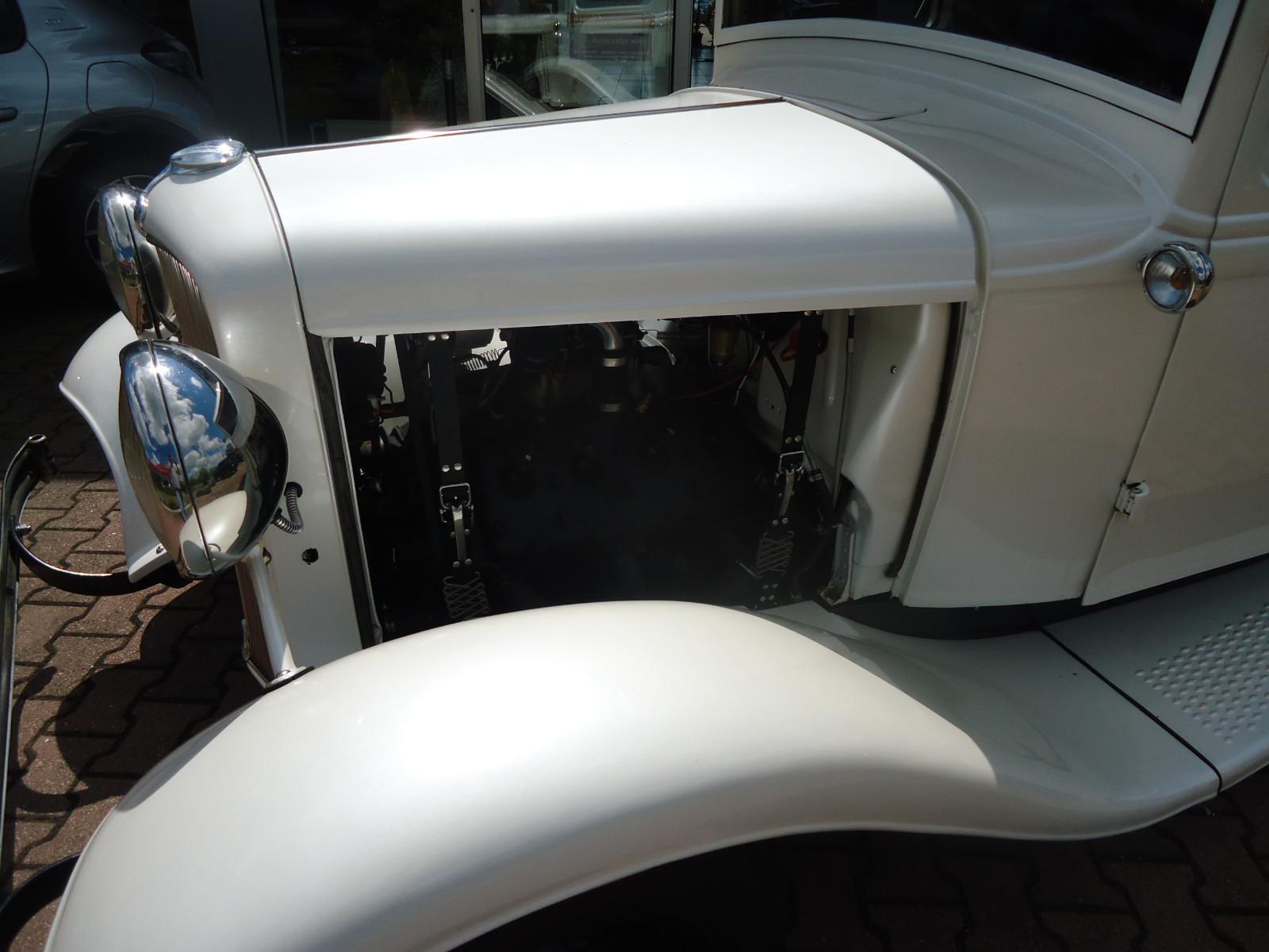 Ford Pickup Flathead V8 Hot Rod