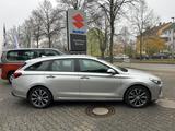 Hyundai i30 cw Trend NAVI LED KESSY PDC ANHÄNGERKUPPLUNG - Hyundai mit Diesel-Antrieb: Kombi