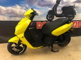 Peugeot Kisbee 50 SE Elektroroller 45 km/h sofort verfüg - Offers