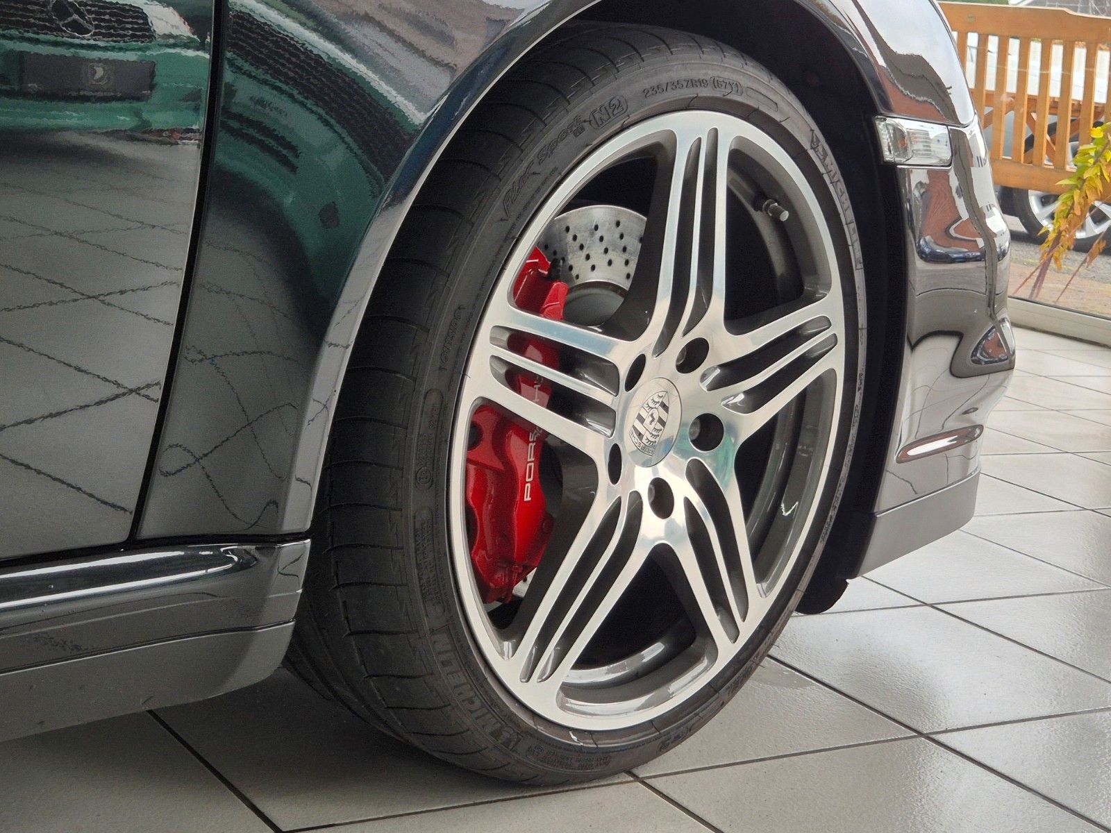 Fahrzeugabbildung Porsche 997 Turbo Cabrio/Dt./1A Historie/Schalter/Chrono