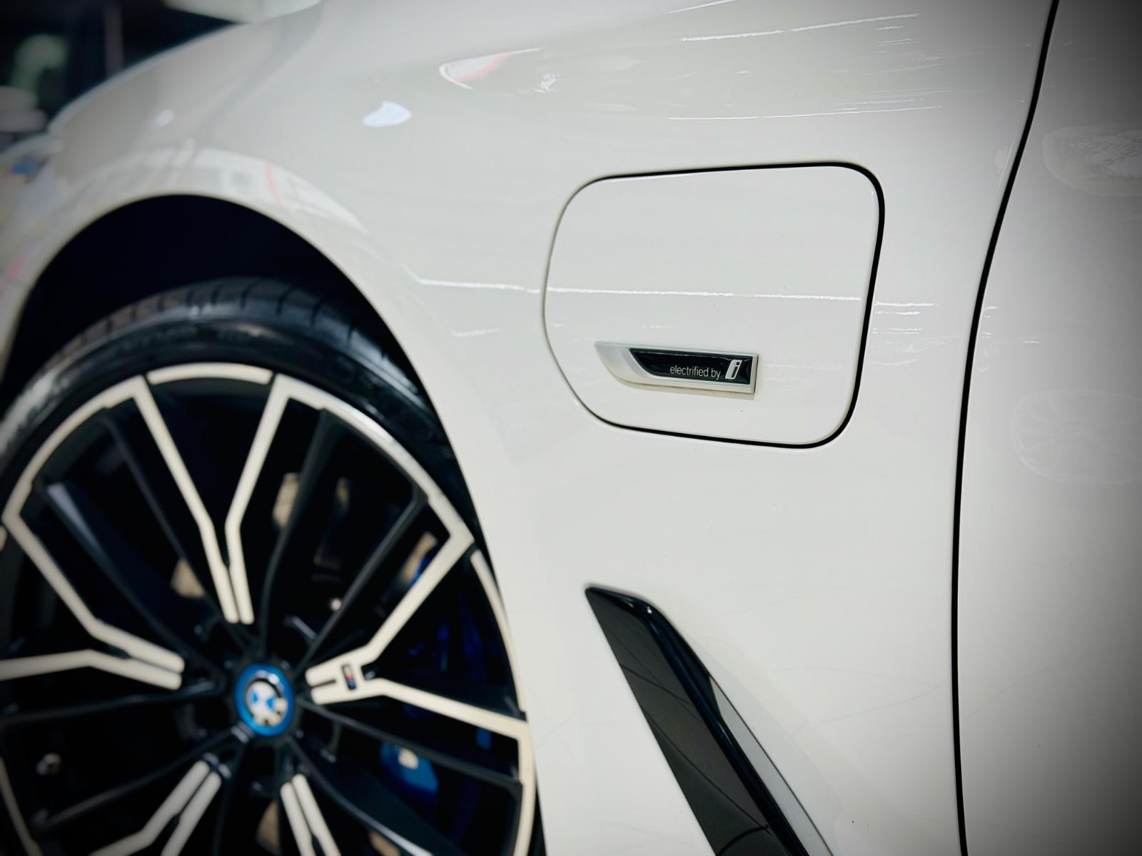 BMW 530e Lim. xDrive|M-SPORTPAKET|LASER|H&K|1.HAND|