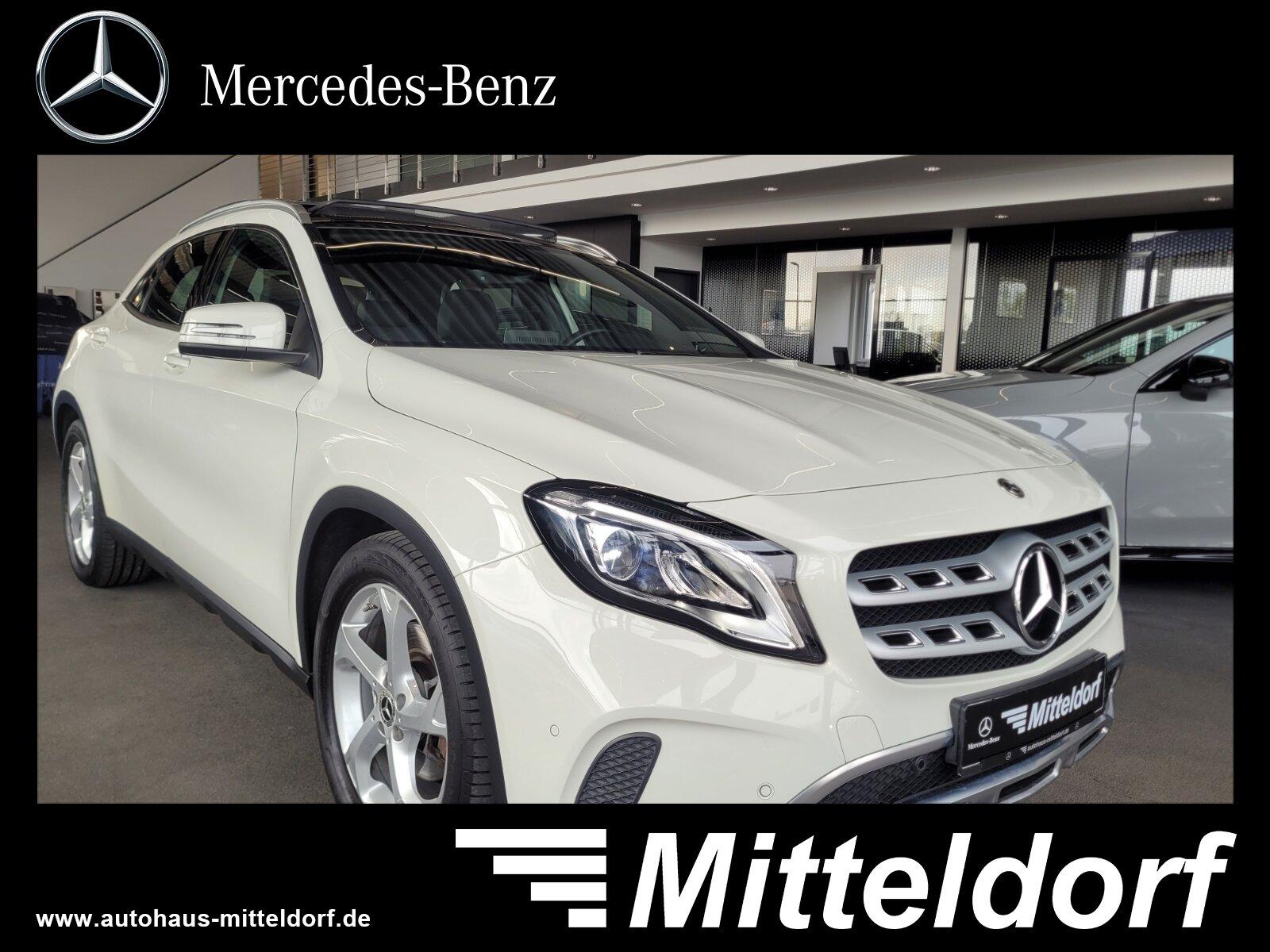 Mercedes-Benz GLA 250 4M URBAN TWA NAVI PANO LED RFK SPIEGEL.P