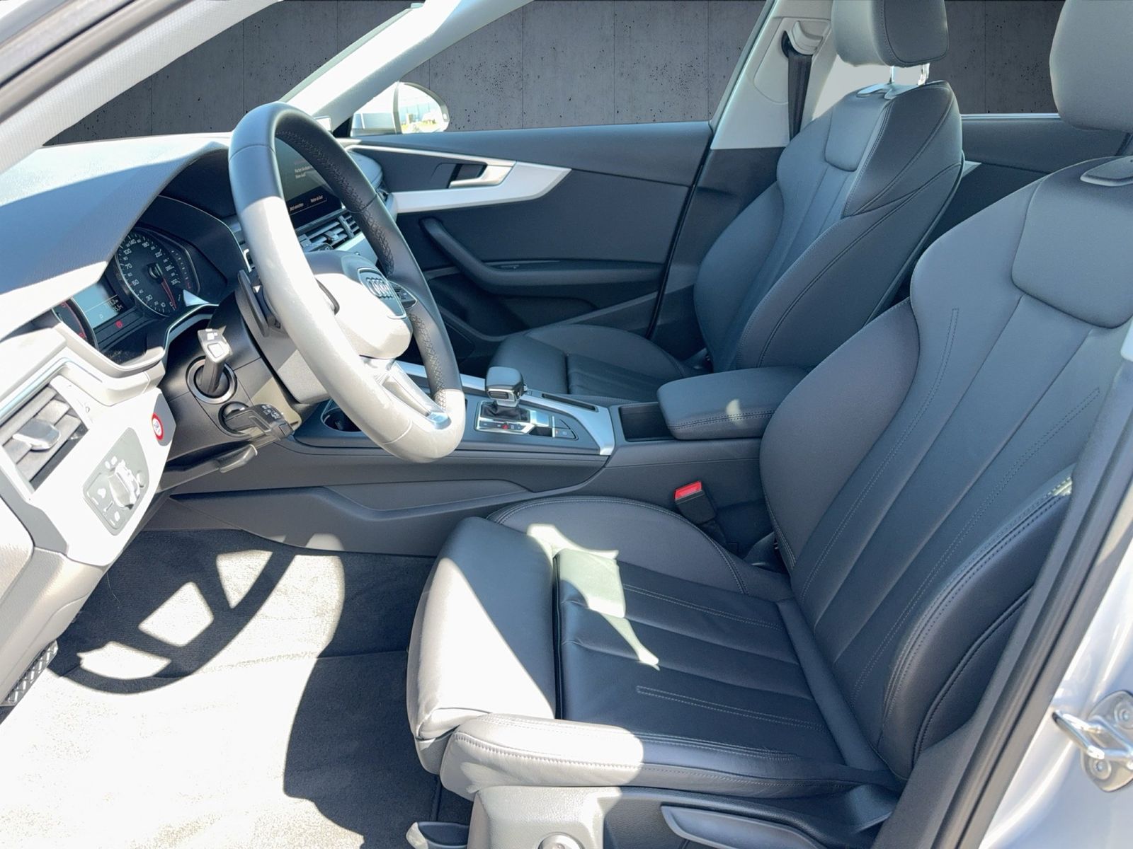 Audi A4 - Bild 10