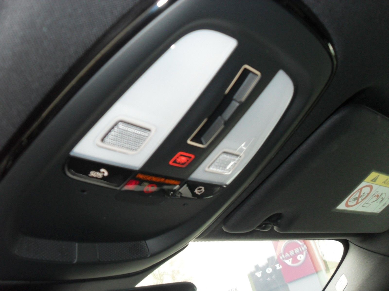 Fahrzeugabbildung Volvo XC 60 B5 Plus Black Edition AWD