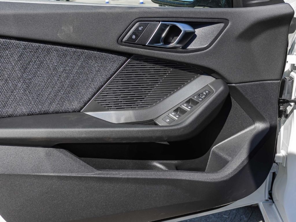 BMW 220 - Bild 7