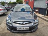 Hyundai i30 SHZ/TEMPO/Radio/AHK/ FiFA WM EDITION! - Hyundai i30: Fifa Wm Edition