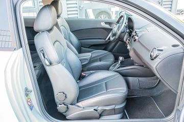 Fahrzeugabbildung Audi A1 1.6 TDI  ambition |LEDER|PDC|S-TRONIC