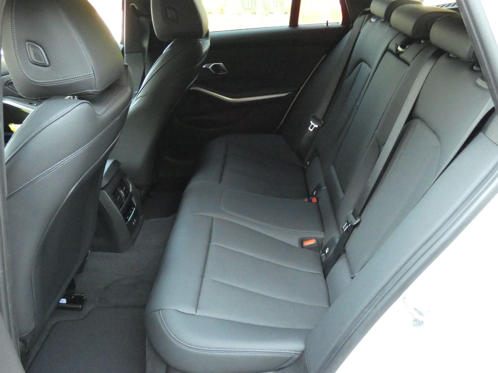 BMW 320 - Bild 20
