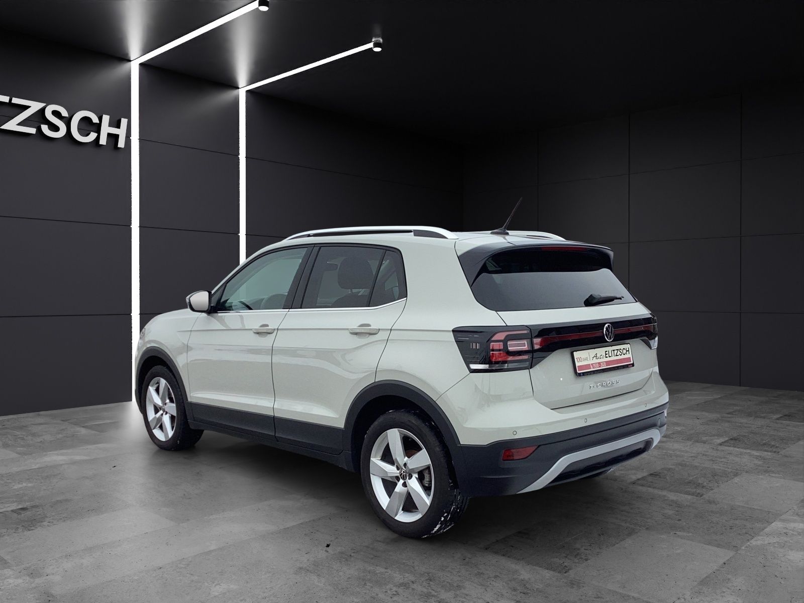 Fahrzeugabbildung Volkswagen T-Cross TSI Style DSG LED ACC PDC SHZ GRA