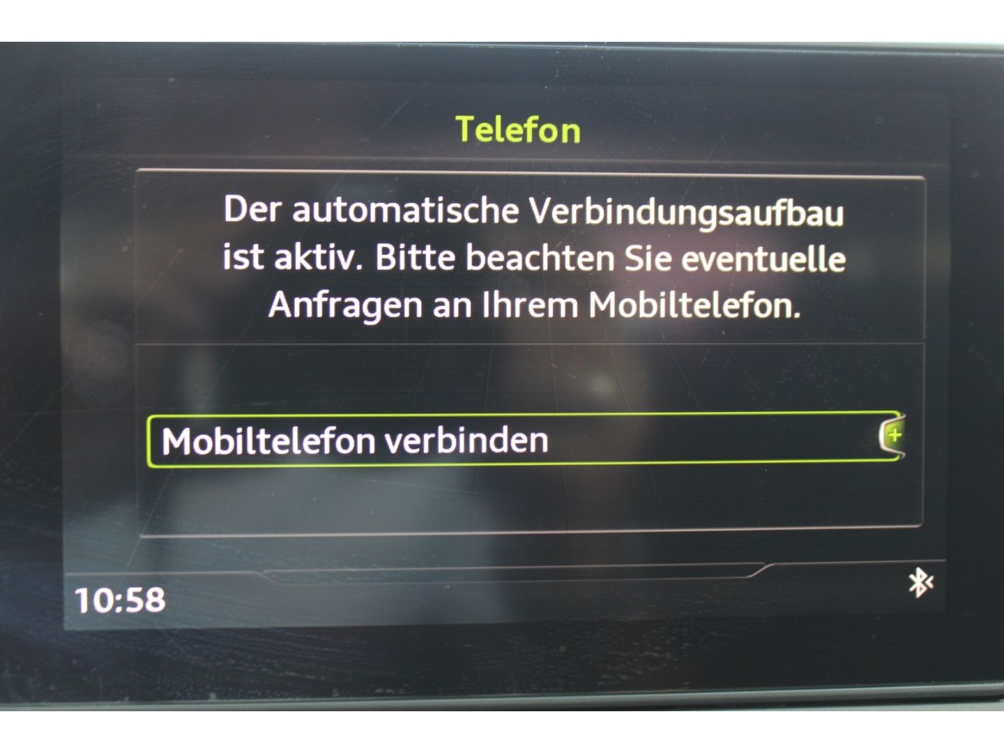 AUDI A4 Avant basis ultra 2.0 TDI Bi-Xenon Navi GJR G - Image 21