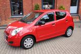 Suzuki Alto Club - rote Suzuki Alto