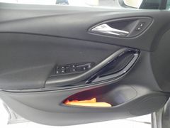 Fahrzeugabbildung Opel Astra ST 1.6D DYNAMIC NAVI/KAMERA/SHZ/ALU/PDC