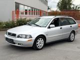 Volvo V40 Classic Limited Edition 1.9D Comfort Tüv4 27 - Volvo V40 mit Diesel-Antrieb: 1.9