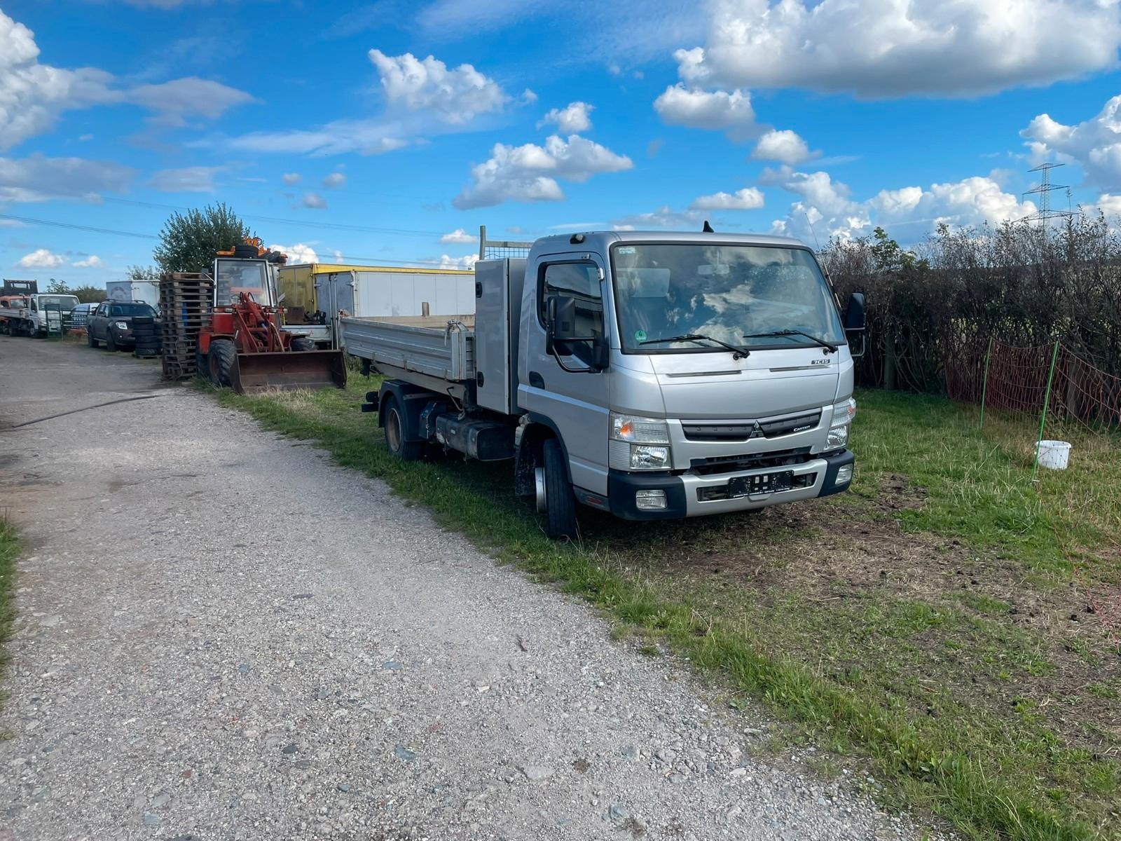 FUSO Canter 7C15