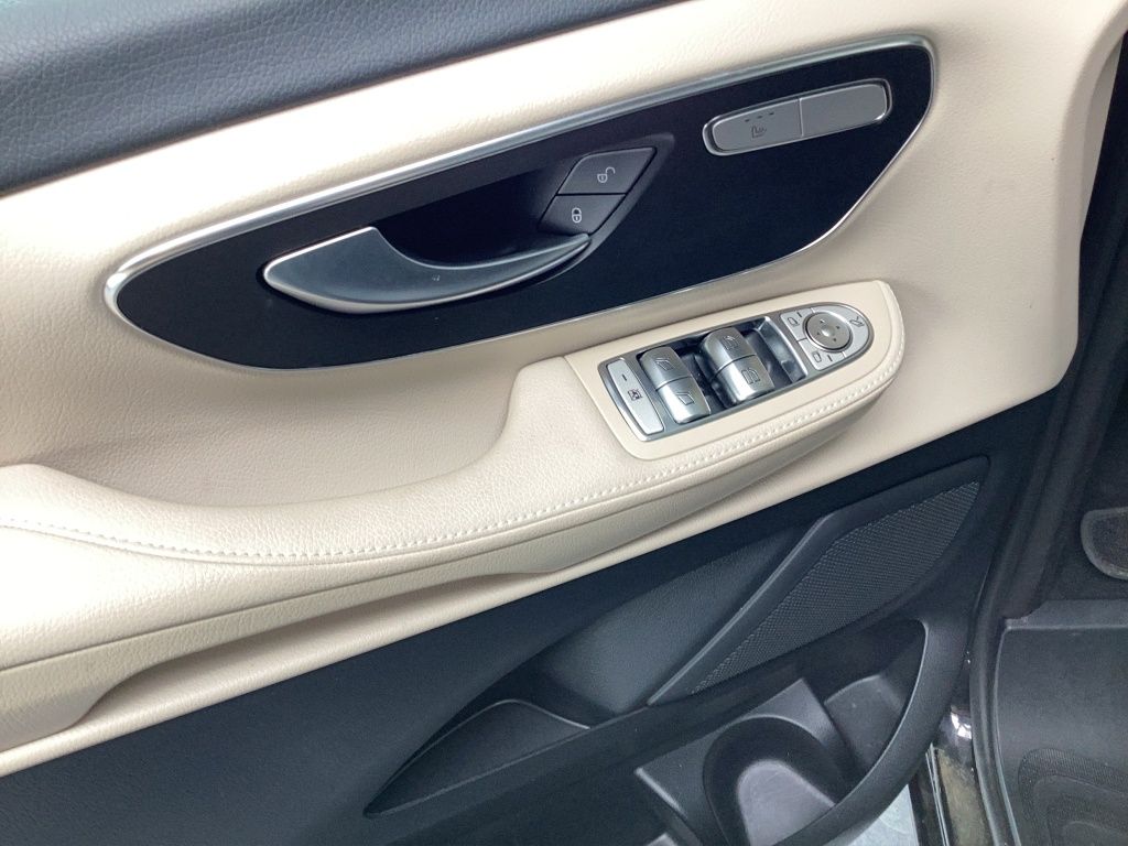 Fahrzeugabbildung Mercedes-Benz Marco Polo 300 d 4MATIC EDITION AHK*Leder*Navi