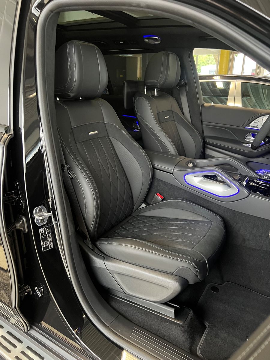 Fahrzeugabbildung Mercedes-Benz GLS 63 AMG 4 Matic*CARBON*3D BURMESTER*NEUWERTIG