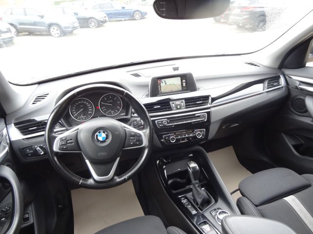Fahrzeugabbildung BMW X1 xDrive 18d Sport Line/1.Hd/AHK/Navi/Kamera