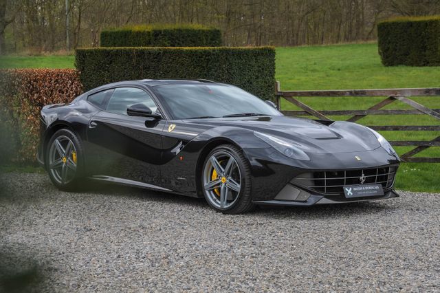 Ferrari F12 Berlinetta - Full Service Record