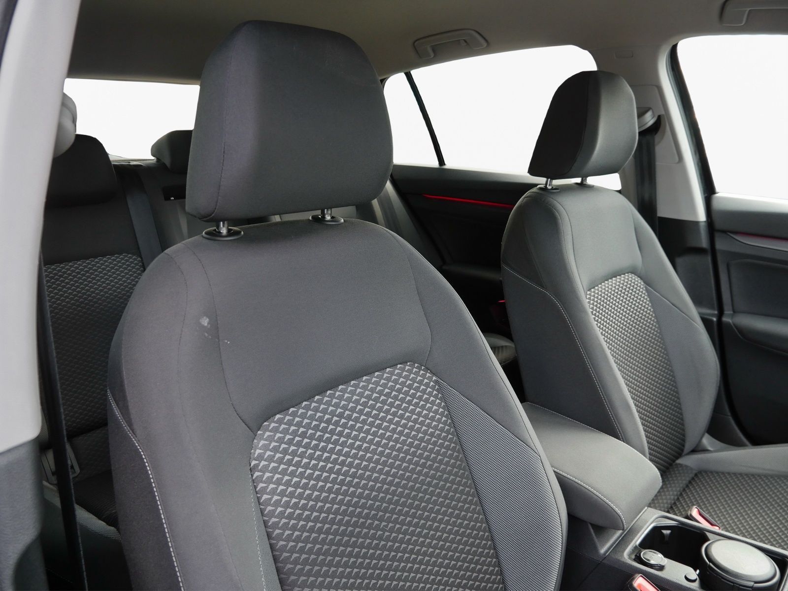 Volkswagen Golf - Bild 10