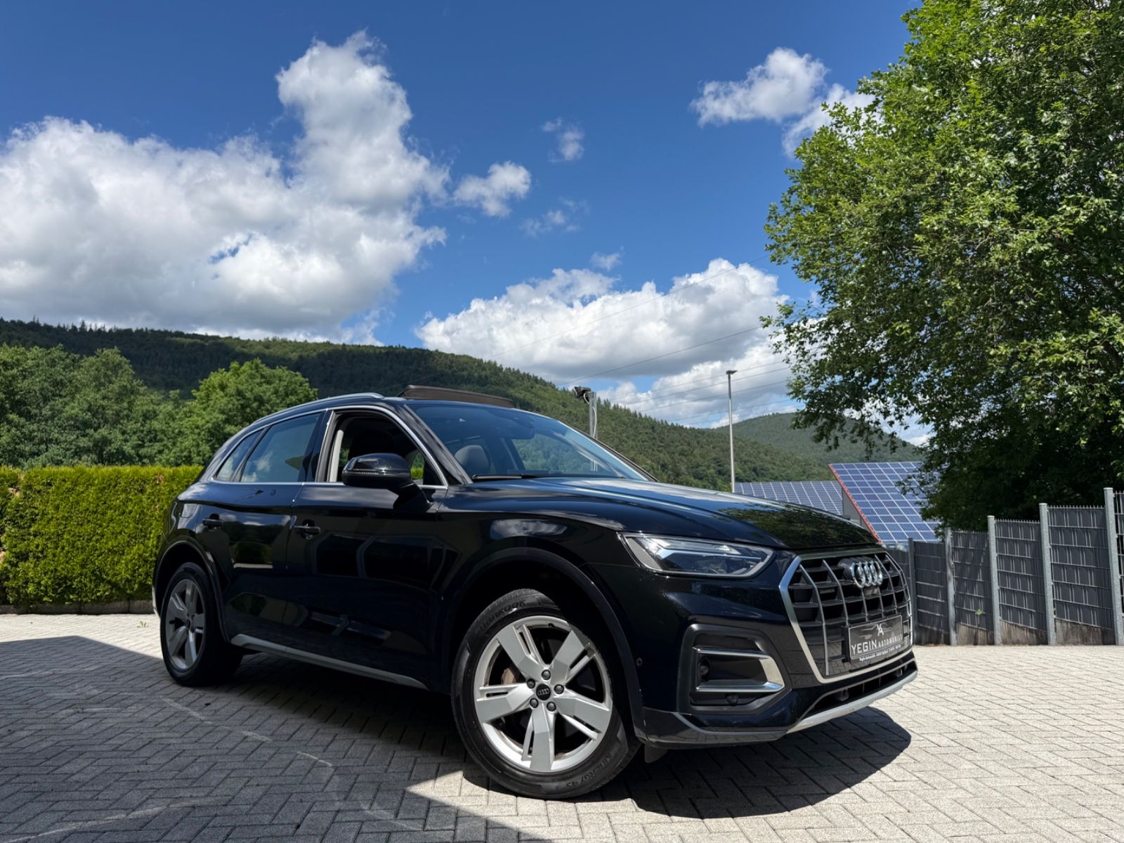AUDI Q5 50 TFSI e quattro Advanced-Virtual-Pano-AHK