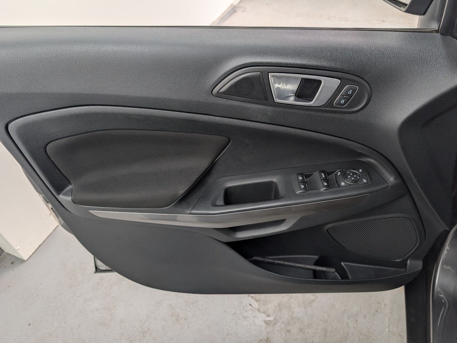FORD EcoSport 1.0 EcoBoost Trend AHK Winterpaket – Bild 29