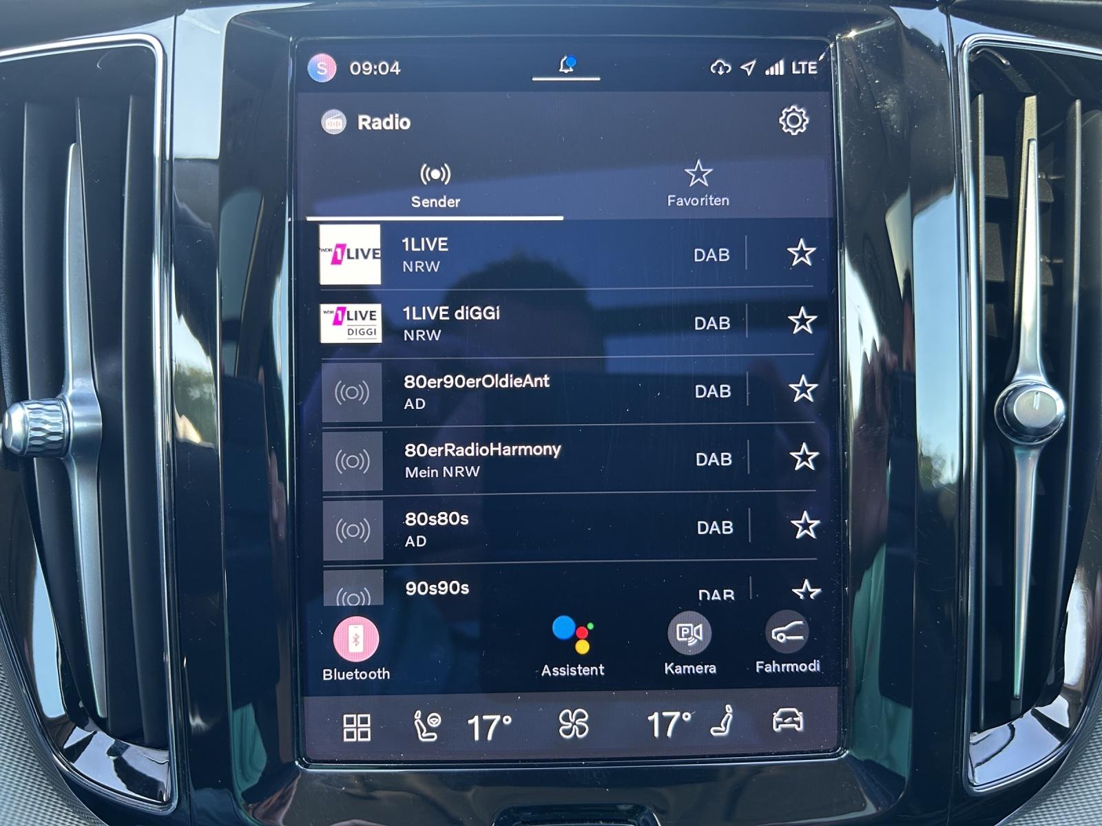 Volvo XC60 T8 AWD Ultimate Bright 22LM PANO NAVI LED