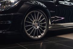 MERCEDES-BENZ C 63 AMG Coupe*H&K*PANO*LEDER*LED*MEMORY*DISTRON MERCEDES-BENZ C 63 AMG Coupe*H&K*PANO*LEDER*LED*MEMORY*DISTRON