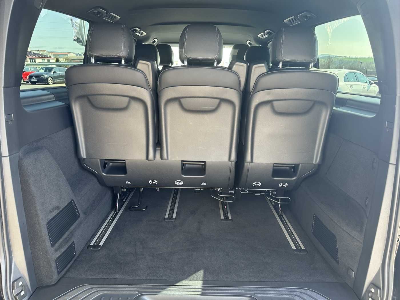 Fahrzeugabbildung Mercedes-Benz V 250 d EDITION Leder Kamera ILS 7Sitze